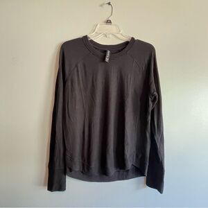 Athleta Womens Crewneck long sleeve shirt top super soft size Medium M black